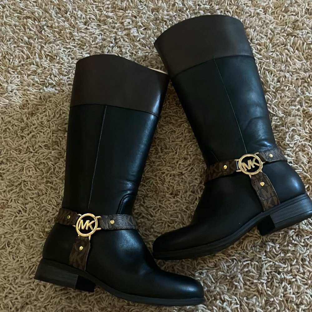 Michael Kors girls Riding boots